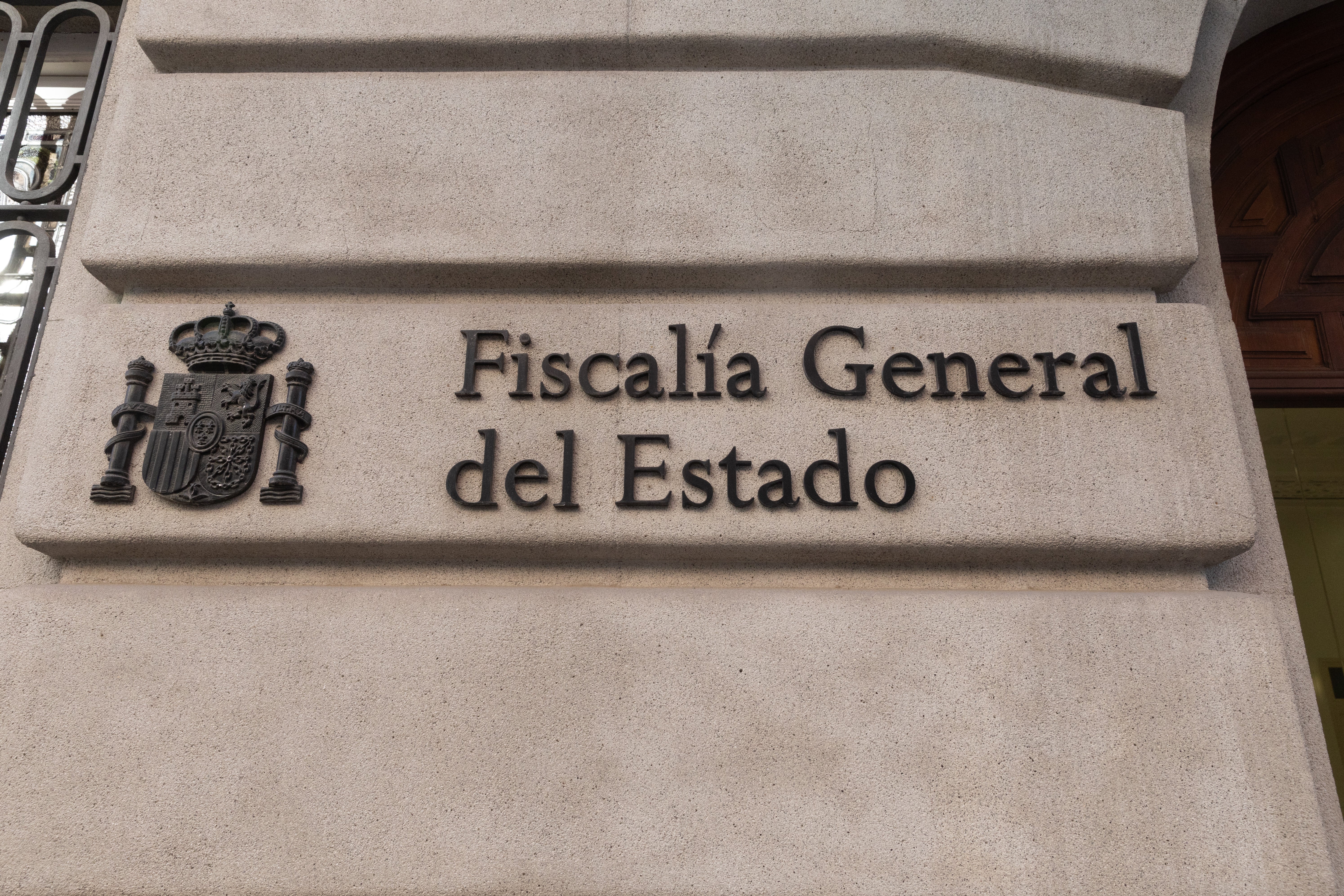 El Consejo de Ministros aprobará este martes la reforma que atribuye la instrucción penal a los fiscales El Consejo de Ministros aprobará este martes la reforma que atribuye la instrucción penal a los fiscales