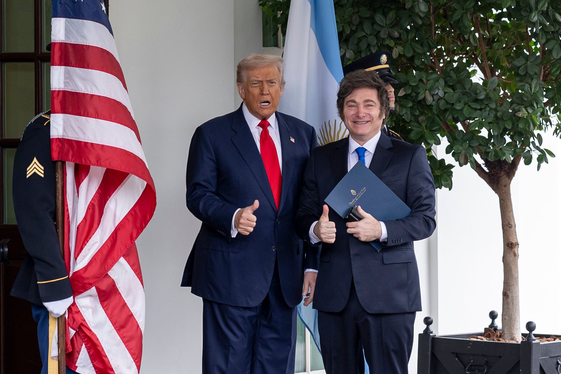 El Orden Mundial: Argentina vota en unas elecciones clave para un Milei que depende de Donald Trump para estabilizar su economía