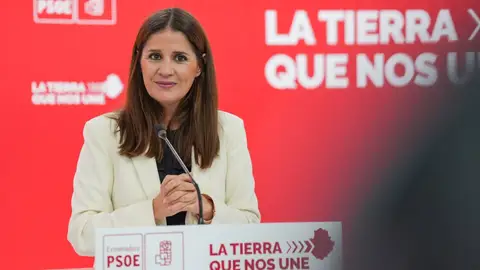 PSOE no apoyará "por coherencia" la enmienda de Vox contra las cuentas de Guardiola: "no es un juego de trileros" PSOE no apoyará "por coherencia" la enmienda de Vox contra las cuentas de Guardiola: "no es un juego de trileros"