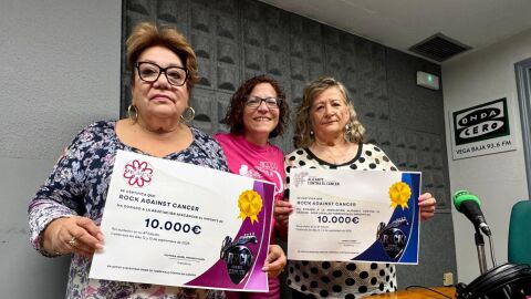 El festival Rock Against Cancer recaudó 20.000 euros para dos asociaciones contra el cáncer de Torrevieja El festival Rock Against Cancer recaudó 20.000 euros para dos asociaciones contra el cáncer de Torrevieja