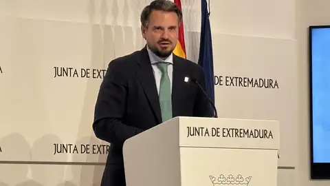 El consejero de Presidencia, Interior y Diálogo Social de la Junta de Extremadura, Abel Bautista, en rueda de prensa en Mérida El consejero de Presidencia, Interior y Diálogo Social de la Junta de Extremadura, Abel Bautista, en rueda de prensa en Mérida
