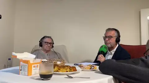 La historia de Asunción, que lo perdió todo en la dana, y de Julián, su salvador: "Esto no se te olvida" La historia de Asunción, que lo perdió todo en la dana, y de Julián, su salvador: "Esto no se te olvida"
