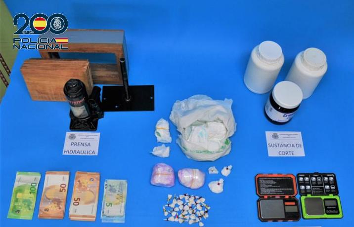 Desarticulan un grupo criminal especializado en la distribución de drogas en Ciudad Real Desarticulan un grupo criminal especializado en la distribución de drogas en Ciudad Real