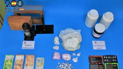 Material incautado por la Policía Nacional Material incautado por la Policía Nacional