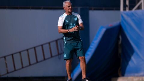 Sergio Pellicer: "Esta eliminatoria tiene m&aacute;s que perder que ganar"