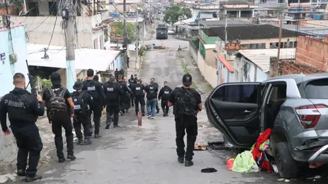 Una macroperación policial contra el narcotráfico deja 64 muertos y más de 80 detenidos en Brasil Una macroperación policial contra el narcotráfico deja 64 muertos y más de 80 detenidos en Brasil