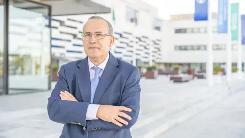 Red de Expertos Universidad CEU Fernando III: Félix Viñuela Fernández Red de Expertos Universidad CEU Fernando III: Félix Viñuela Fernández