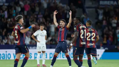 La ilusión del Orihuela contra la segunda unidad del Levante La ilusión del Orihuela contra la segunda unidad del Levante