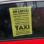 Cientos de taxistas de toda Galicia rodean la Xunta en San Caetano para exigir "cortar de raíz" el "aumento incontrolable" de los VTC Cientos de taxistas de toda Galicia rodean la Xunta en San Caetano para exigir "cortar de raíz" el "aumento incontrolable" de los VTC