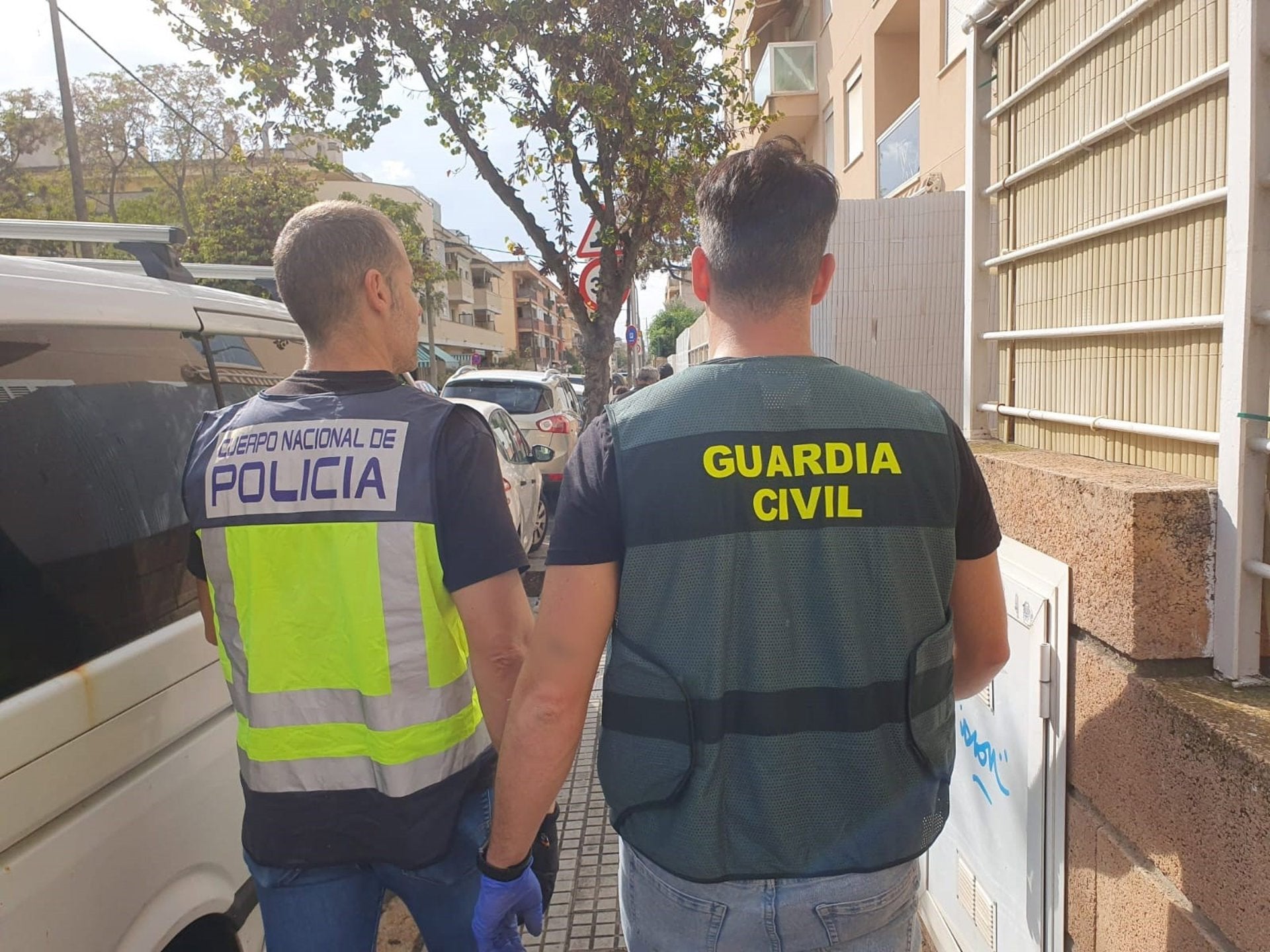 Diez detenidos en Mallorca en una operación contra el blanqueo de capital Diez detenidos en Mallorca en una operación contra el blanqueo de capital