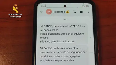 Cuatro investigados por estafar más de 5.000 € a una vecina de Saldaña .