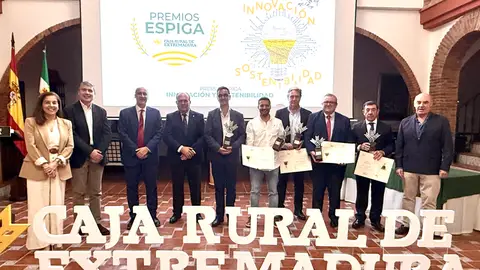 Secoex se alza con el Premio Gran Empresa en los II Premios Espiga Innovación y Sostenibilidad de Caja Rural de Extremadura Secoex se alza con el Premio Gran Empresa en los II Premios Espiga Innovación y Sostenibilidad de Caja Rural de Extremadura
