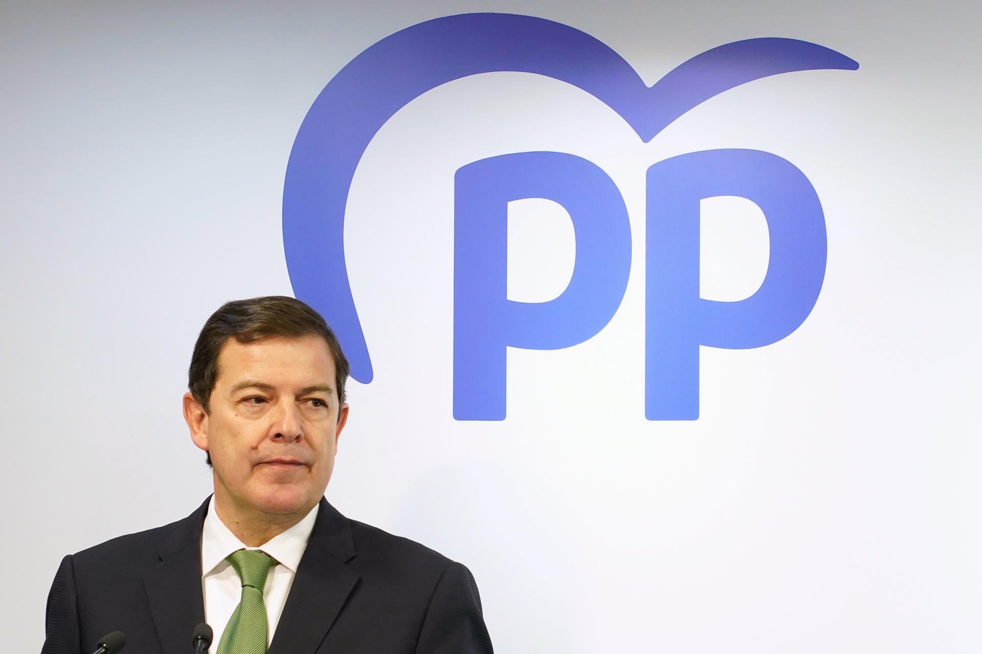 24/11/2020 10:08 (UTC) Crédito: EFE Fuente: EFE Autor: NACHO GALLEGO Temática: Política » Elecciones Política » Partidos Política » Gobierno El presidente del Partido Popular en Castilla y León y de la Junta de Castilla y León, Alfonso Fernández Mañueco. 24/11/2020 10:08 (UTC) Crédito: EFE Fuente: EFE Autor: NACHO GALLEGO Temática: Política » Elecciones Política » Partidos Política » Gobierno El presidente del Partido Popular en Castilla y León y de la Junta de Castilla y León, Alfonso Fernández Mañueco.