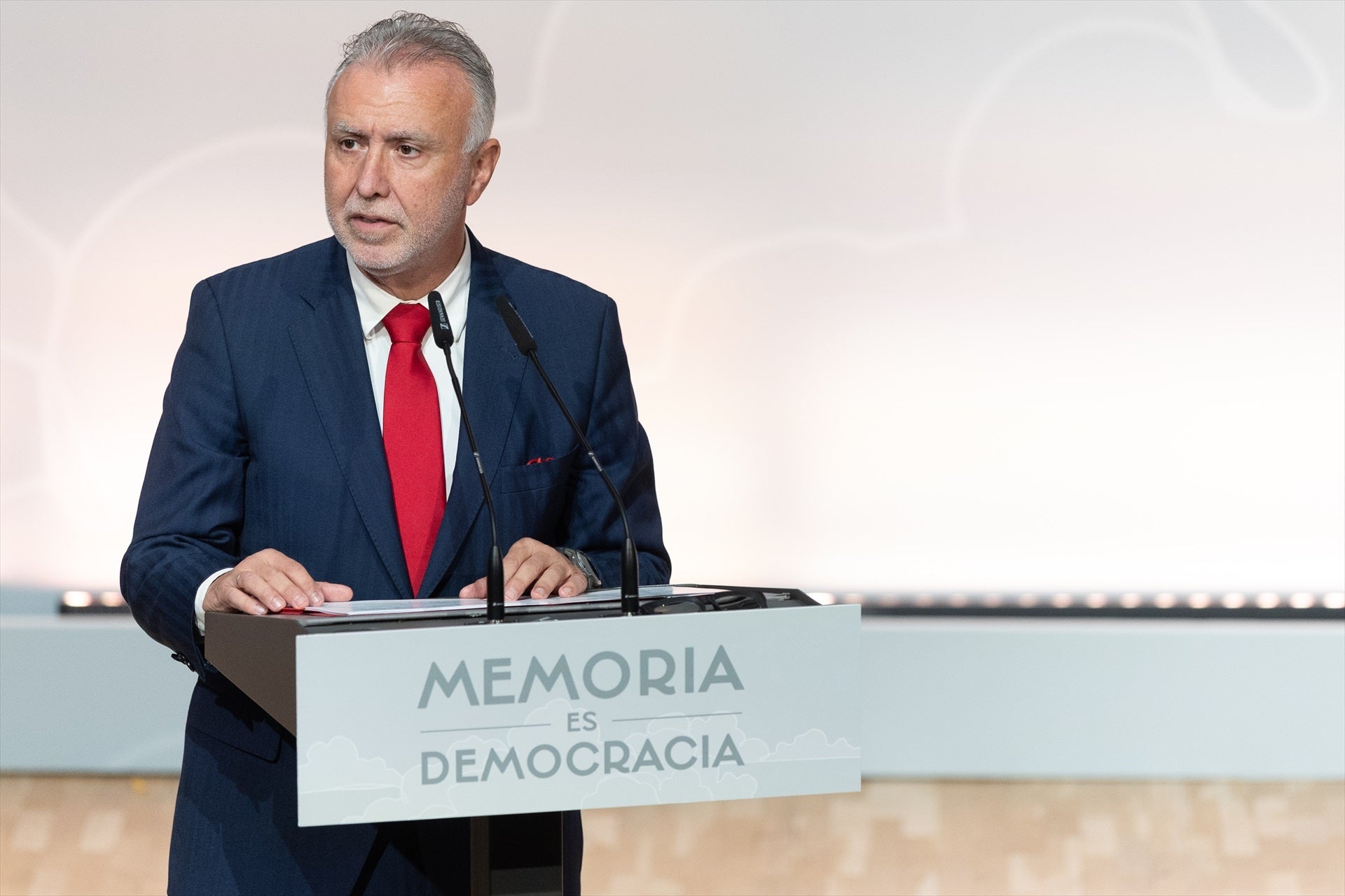 El informe de la UCO demuestra la estrecha relación entre Ángel Víctor Torres y Koldo El informe de la UCO demuestra la estrecha relación entre Ángel Víctor Torres y Koldo