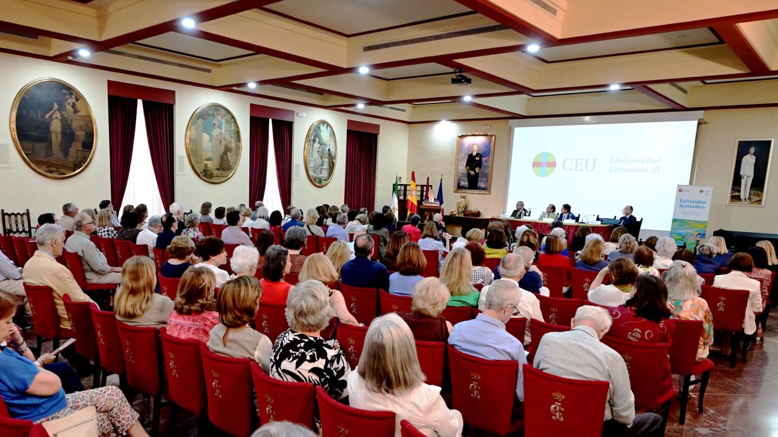 La Vniversitas Senioribvs CEU Fernando III consolida el crecimiento de su alumnado La Vniversitas Senioribvs CEU Fernando III consolida el crecimiento de su alumnado