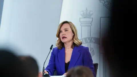 La portavoz del Gobierno, Pilar Alegría, durante la rueda de prensa posterior al Consejo de Ministros, a 4 de noviembre de 2025 La portavoz del Gobierno, Pilar Alegría, durante la rueda de prensa posterior al Consejo de Ministros, a 4 de noviembre de 2025
