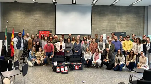 Un total de 25 centros educativos extremeños reciben kits tecnológicos DigiCraft de la Fundación Vodafone Un total de 25 centros educativos extremeños reciben kits tecnológicos DigiCraft de la Fundación Vodafone