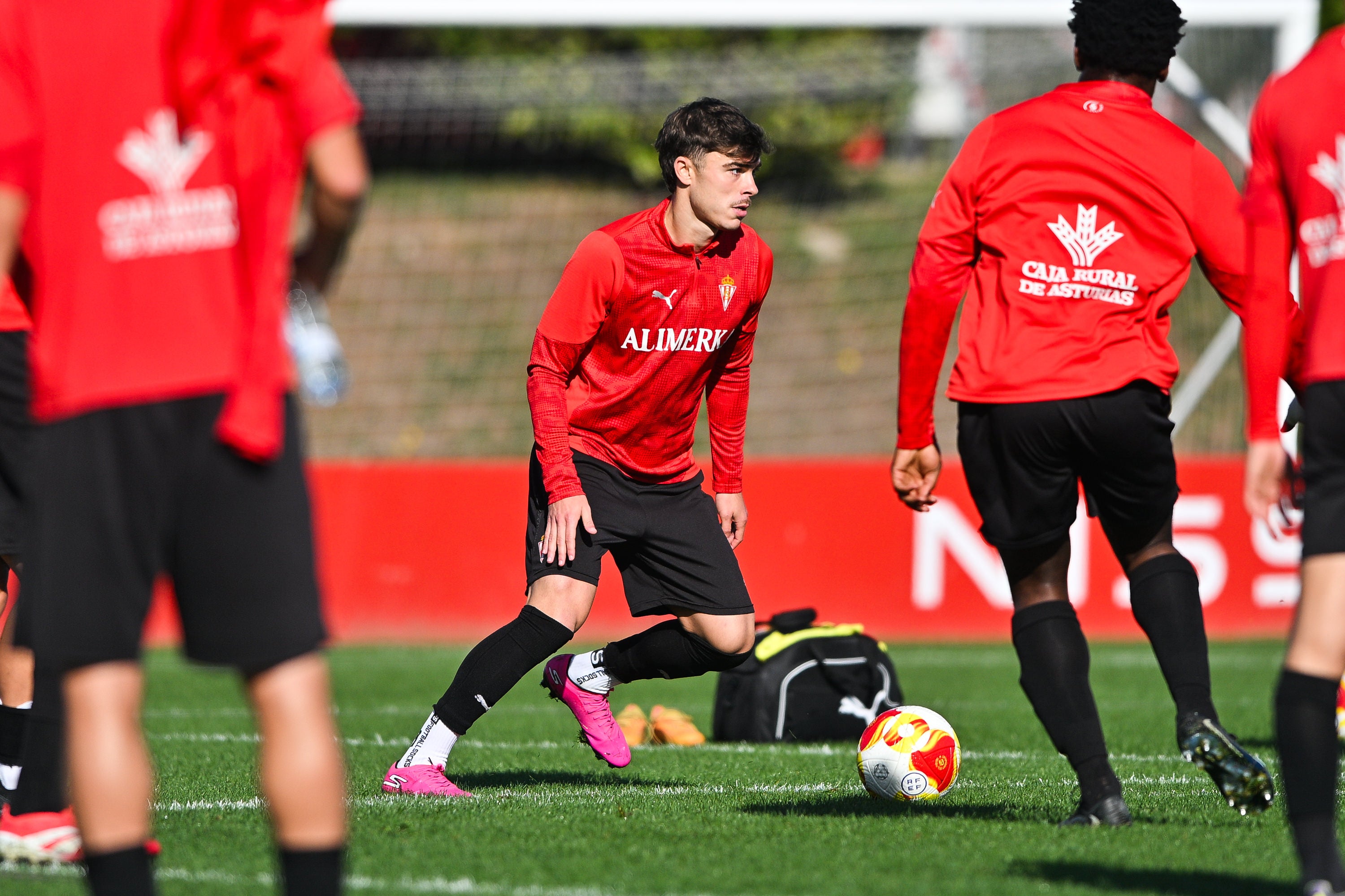 Más de Uno Gijón Deportes 06/11/25 Más de Uno Gijón Deportes 06/11/25