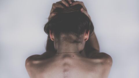 C&agrave;rrega mental femenina