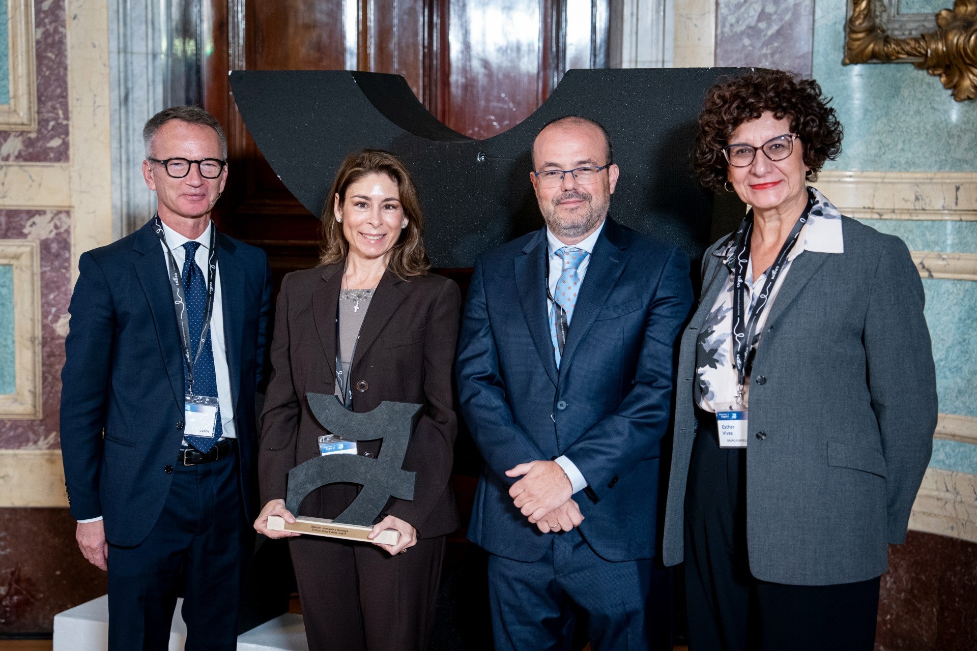 Grupo Fuertes recibe el Premio Cegos a las Mejores Prácticas de RRHH por su proyecto LAB19 Grupo Fuertes recibe el Premio Cegos a las Mejores Prácticas de RRHH por su proyecto LAB19