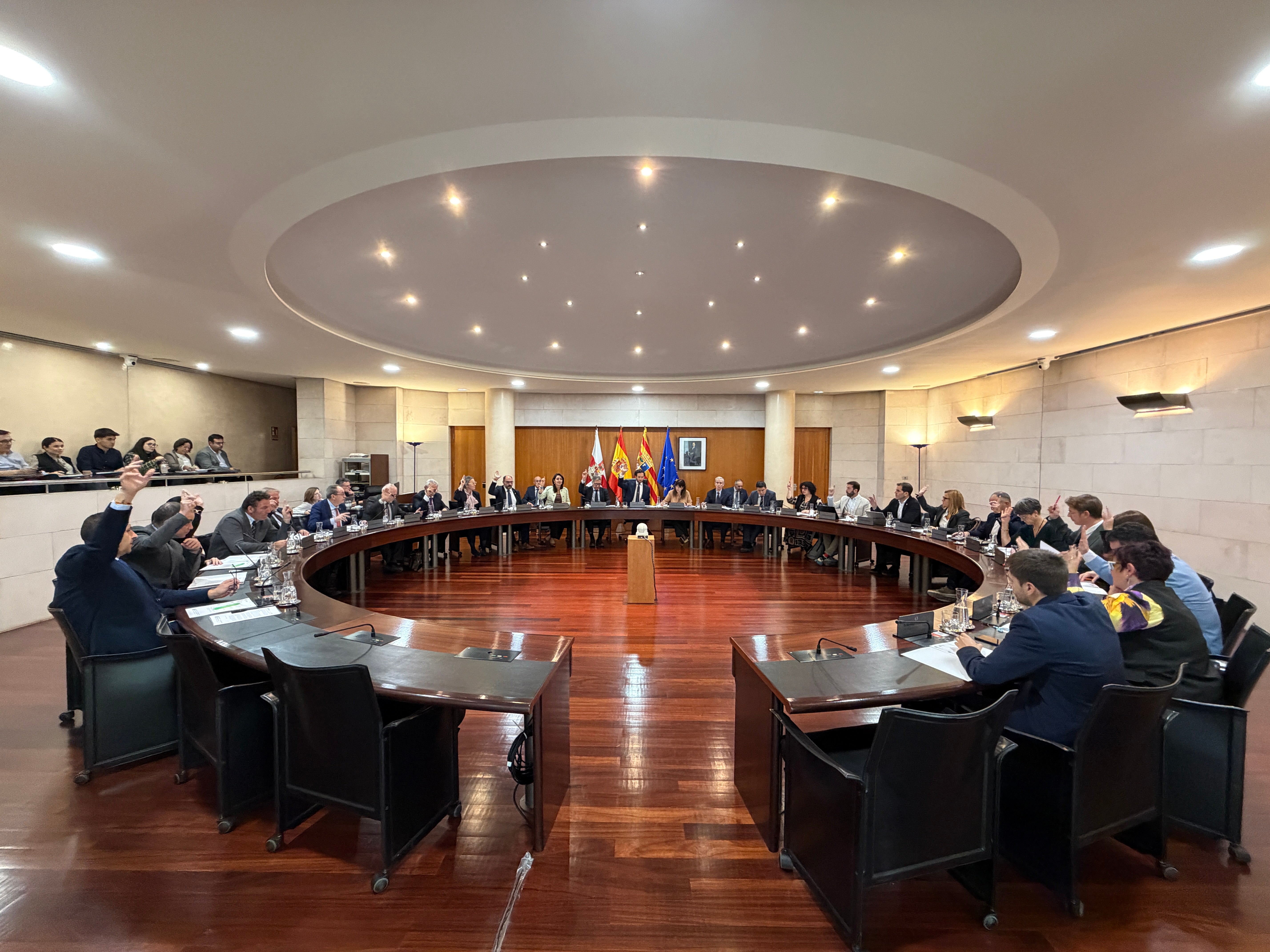 La DPH solicita al Gobierno de España la puesta en marcha del cercanías con Zaragoza La DPH solicita al Gobierno de España la puesta en marcha del cercanías con Zaragoza