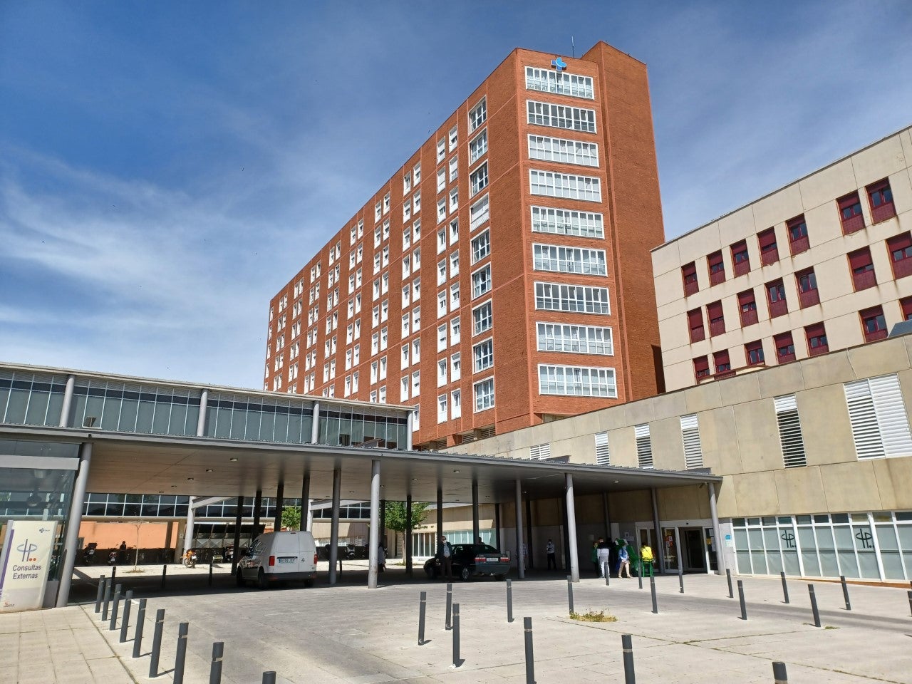 La Junta refuerza la atención oncológica en Palencia con 3,2 millones para la adquisición de un nuevo acelerador lineal La Junta refuerza la atención oncológica en Palencia con 3,2 millones para la adquisición de un nuevo acelerador lineal