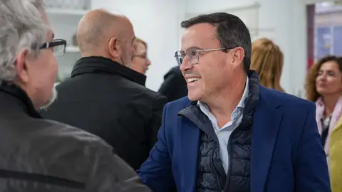 Gallardo acepta un debate con el resto de candidatos en Canal Extremadura y reclama un cara a cara con Guardiola Gallardo acepta un debate con el resto de candidatos en Canal Extremadura y reclama un cara a cara con Guardiola