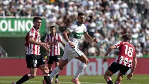 Rafa Mir y Jaureguizar en el Elche-Athletic. Rafa Mir y Jaureguizar en el Elche-Athletic.