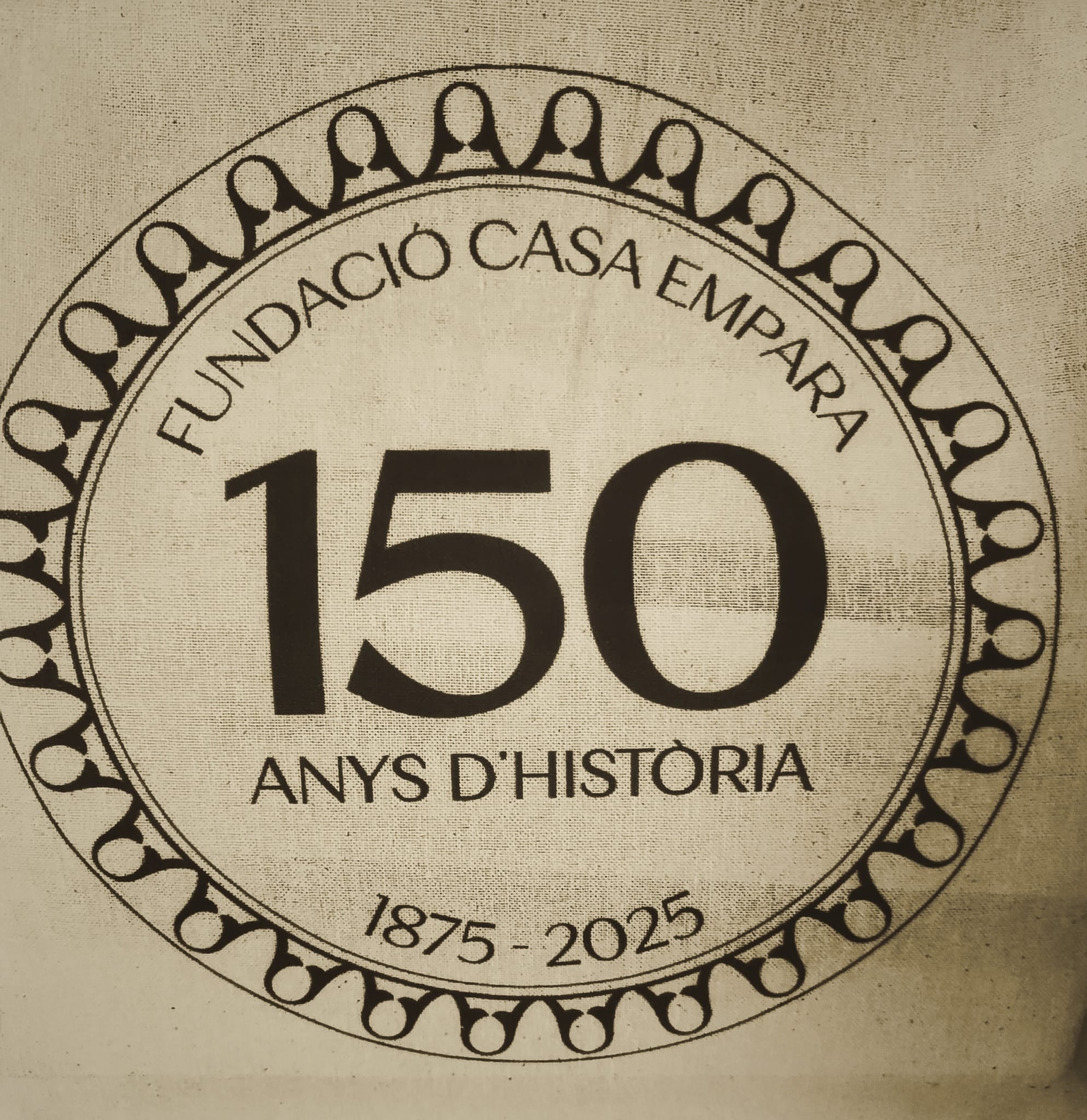 La Fundació Casa d’Empara presenta un llibre commemoratiu pels seus 150 anys al Museu Víctor Balaguer La Fundació Casa d’Empara presenta un llibre commemoratiu pels seus 150 anys al Museu Víctor Balaguer