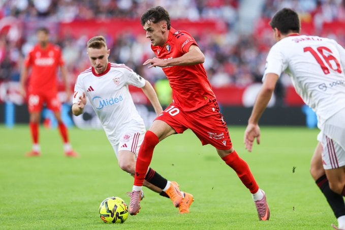 Osasuna, invisible como el balón de invierno Osasuna, invisible como el balón de invierno