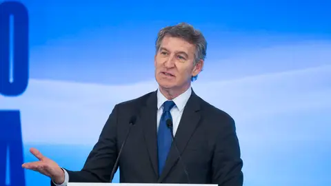 El presidente del PP, Alberto Núñez Feijóo, interviene durante el acto El presidente del PP, Alberto Núñez Feijóo, interviene durante el acto