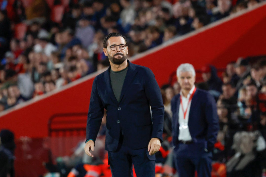 Bordalás: "Algunos árbitros lloriquean con que tienen familia... yo también la tengo" Bordalás: "Algunos árbitros lloriquean con que tienen familia... yo también la tengo"