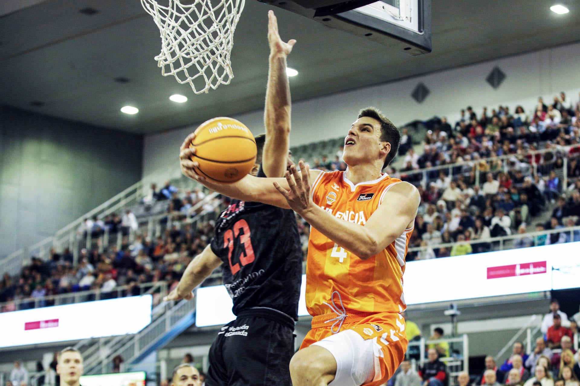 Pedro Martínez: “El Covirán Granada ha jugado muchísimo mejor que nosotros” Pedro Martínez: “El Covirán Granada ha jugado muchísimo mejor que nosotros”