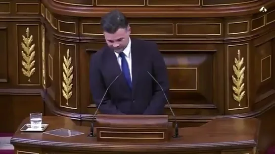 El momento de Rufián en el Congreso que quiere que se vea: "Yo ya me he acostumbrado, pero tú no deberías" El momento de Rufián en el Congreso que quiere que se vea: "Yo ya me he acostumbrado, pero tú no deberías"