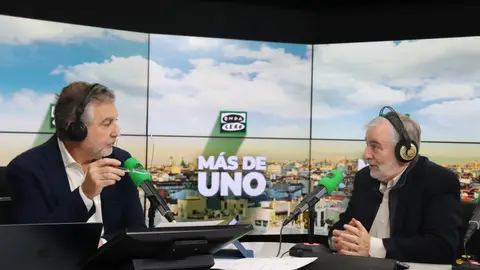 Ángel Gil, catedrático de medicina, junto con Carlos Alsina Ángel Gil, catedrático de medicina, junto con Carlos Alsina