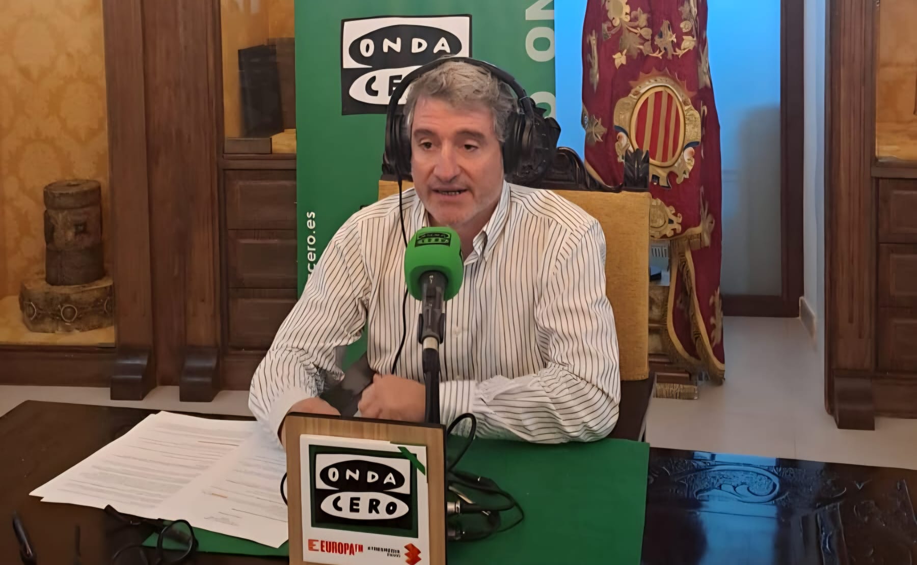 Pepe Vegara defiende la gestión de su equipo: "Estamos consiguiendo que el Ayuntamiento funcione para desarrollar la Orihuela del futuro" Pepe Vegara defiende la gestión de su equipo: "Estamos consiguiendo que el Ayuntamiento funcione para desarrollar la Orihuela del futuro"