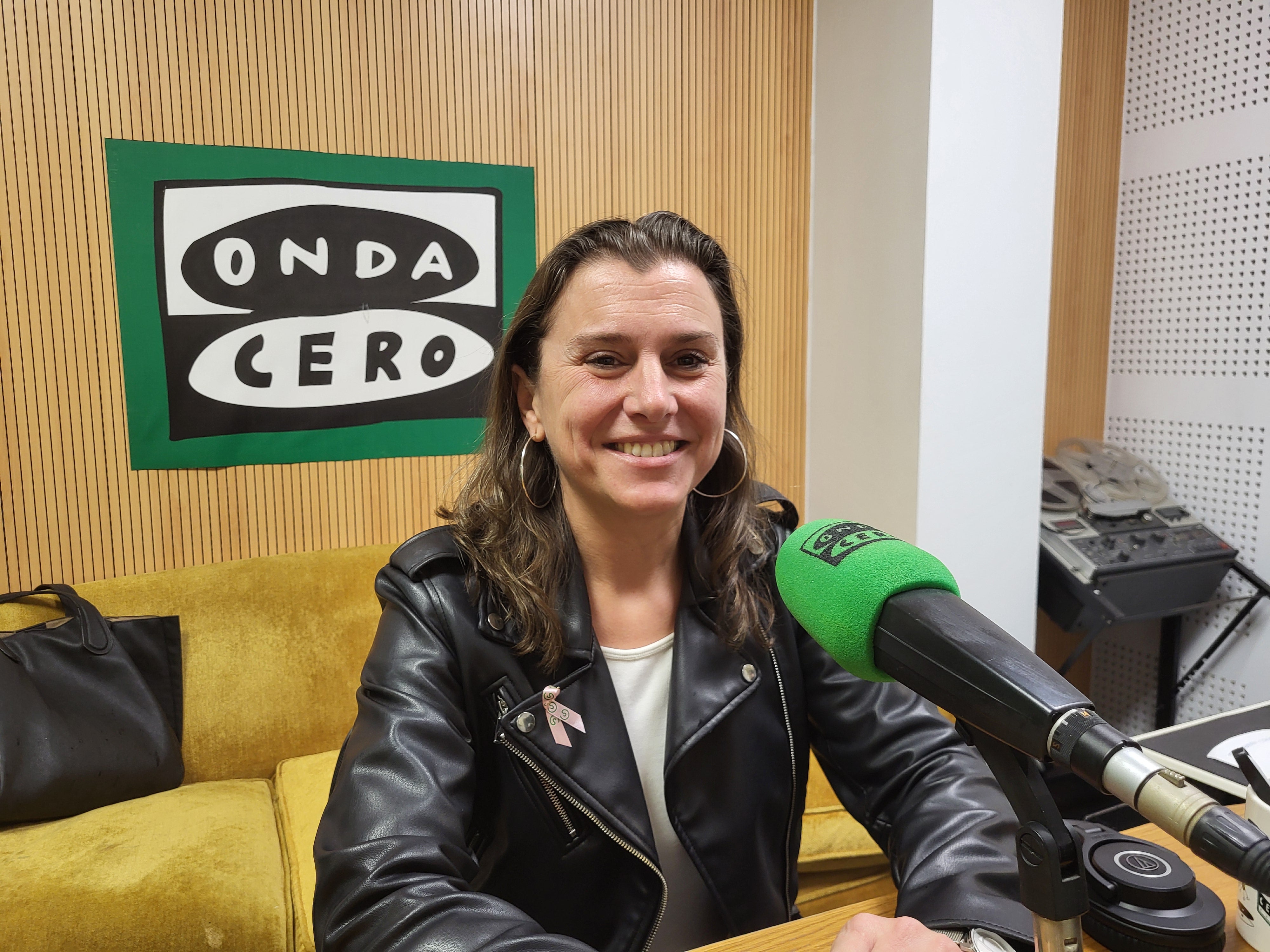 Natalia González:"A suba da recollida do lixo é un tarifazo en toda regla". Natalia González:"A suba da recollida do lixo é un tarifazo en toda regla".