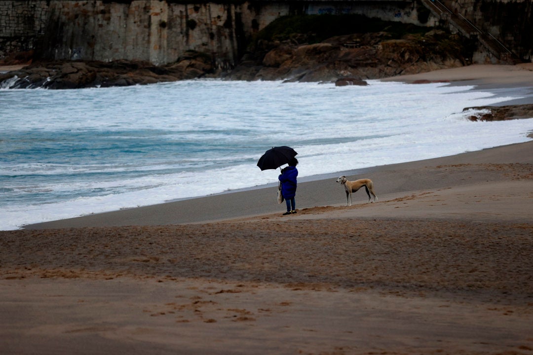 Temporal en Galicia y Canarias por la borrasca 'Claudia': Brasero avisa de fuertes rachas de viento y lluvia en las islas occidentales Temporal en Galicia y Canarias por la borrasca 'Claudia': Brasero avisa de fuertes rachas de viento y lluvia en las islas occidentales