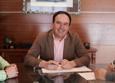 El alcalde de Finestrat, Juanfran Pérez Llorca, presenta su candidatura a presidir la Generalitat Valenciana El alcalde de Finestrat, Juanfran Pérez Llorca, presenta su candidatura a presidir la Generalitat Valenciana