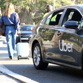 La nova llei del taxi augmentarà fins els 45 minuts el temps d'espera