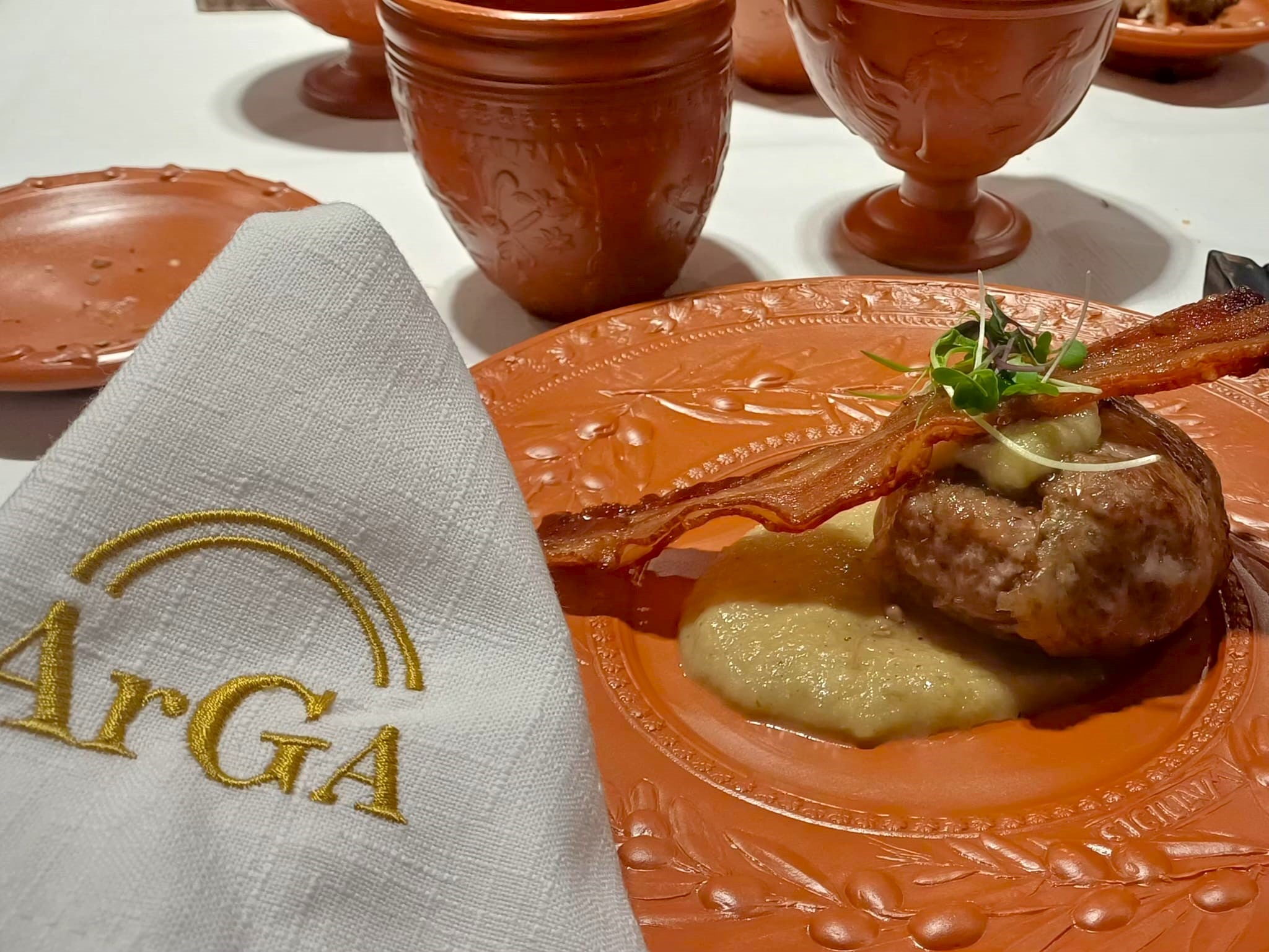 ¿Cómo es un restaurante de arqueogastronomía? Un proyecto pionero en Zaragoza ¿Cómo es un restaurante de arqueogastronomía? Un proyecto pionero en Zaragoza