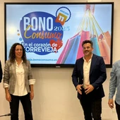 Comienza la nueva edición del Bono Consumo en Torrevieja con una inversión municipal de 500.000 euros que se duplicará en el comercio local Comienza la nueva edición del Bono Consumo en Torrevieja con una inversión municipal de 500.000 euros que se duplicará en el comercio local