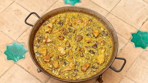 Paella del restaurante La Rioja