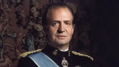 Juan Carlos I: ¿Dónde quedó la ternura, la compasión de mi hijo? La Corona, las pruebas y tensiones que ha atravesado le han cambiado. Juan Carlos I: ¿Dónde quedó la ternura, la compasión de mi hijo? La Corona, las pruebas y tensiones que ha atravesado le han cambiado.