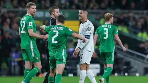 Portugal aplaza su clasificación con Cristiano Ronaldo expulsado Portugal aplaza su clasificación con Cristiano Ronaldo expulsado