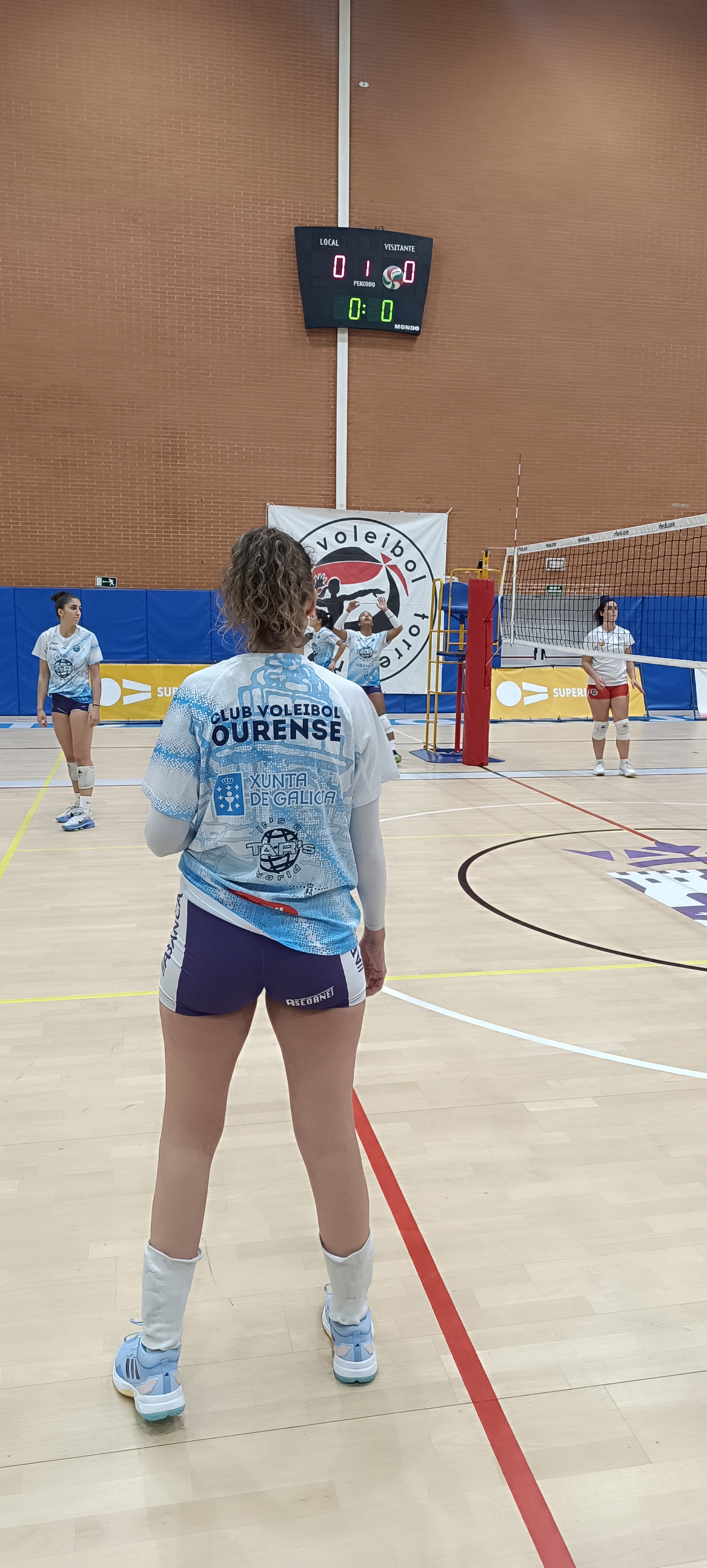 El Aceites Abril Voleyourense se lleva el derbi gallego ante Zalaeta El Aceites Abril Voleyourense se lleva el derbi gallego ante Zalaeta