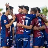 El Eldense celebra el gol de Dioni ante el Hércules. El Eldense celebra el gol de Dioni ante el Hércules.