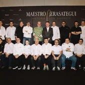 Un firmamento de estrellas Michelin marca un hito en la alta gastronomía española con un emotivo homenaje a Martin Berasategui Un firmamento de estrellas Michelin marca un hito en la alta gastronomía española con un emotivo homenaje a Martin Berasategui