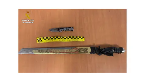 Material intervenido por la Guardia Civil Material intervenido por la Guardia Civil