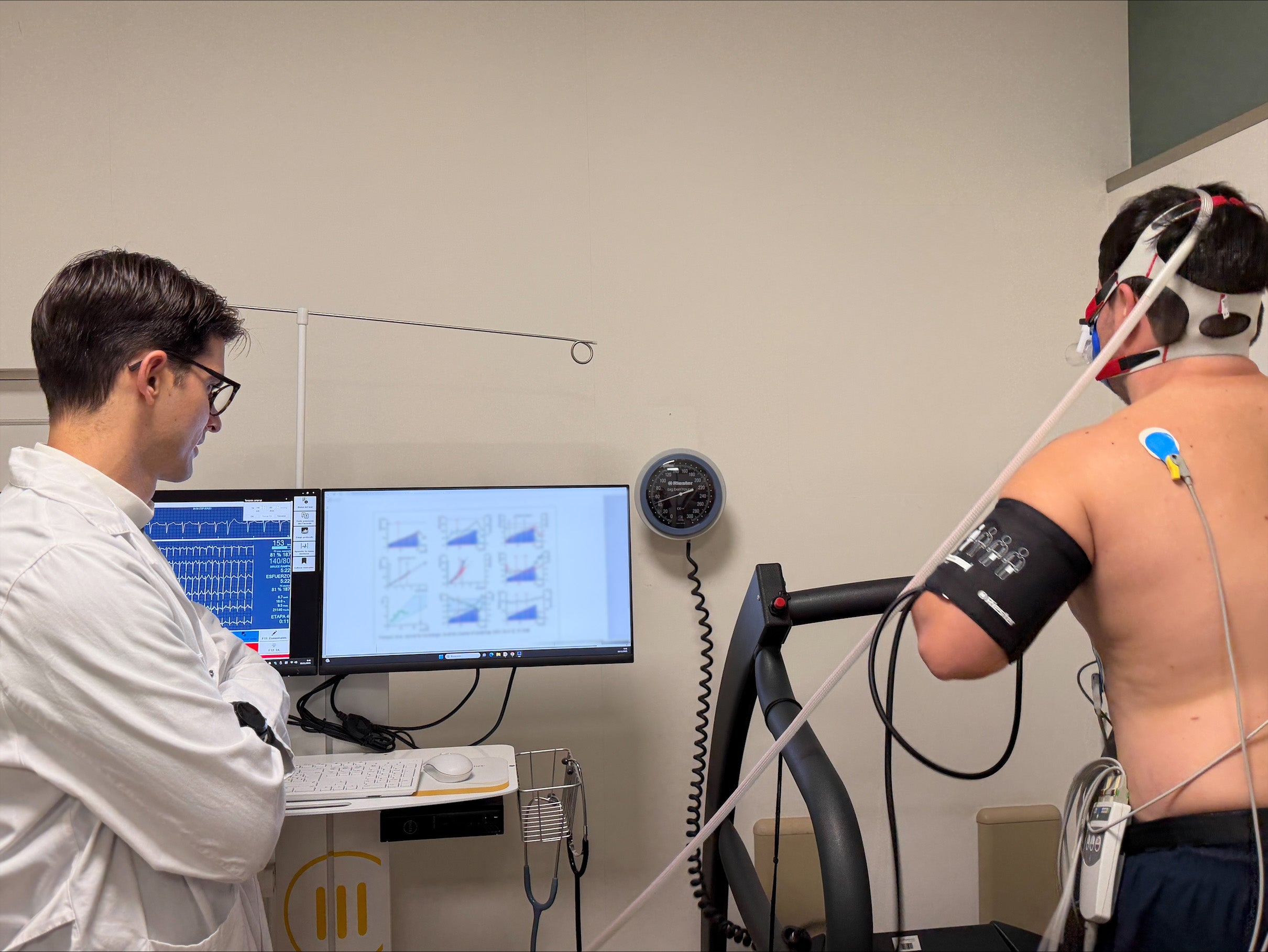 Cardiólogos deportivos de Quirónsalud Infanta Luisa recomiendan prepararse entre 12 y 16 semanas antes de una maratón Cardiólogos deportivos de Quirónsalud Infanta Luisa recomiendan prepararse entre 12 y 16 semanas antes de una maratón